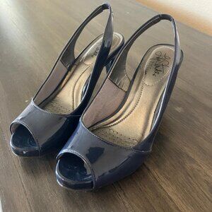 Life Stride Soft Step Navy Blue Size 6 Slingback Shoes